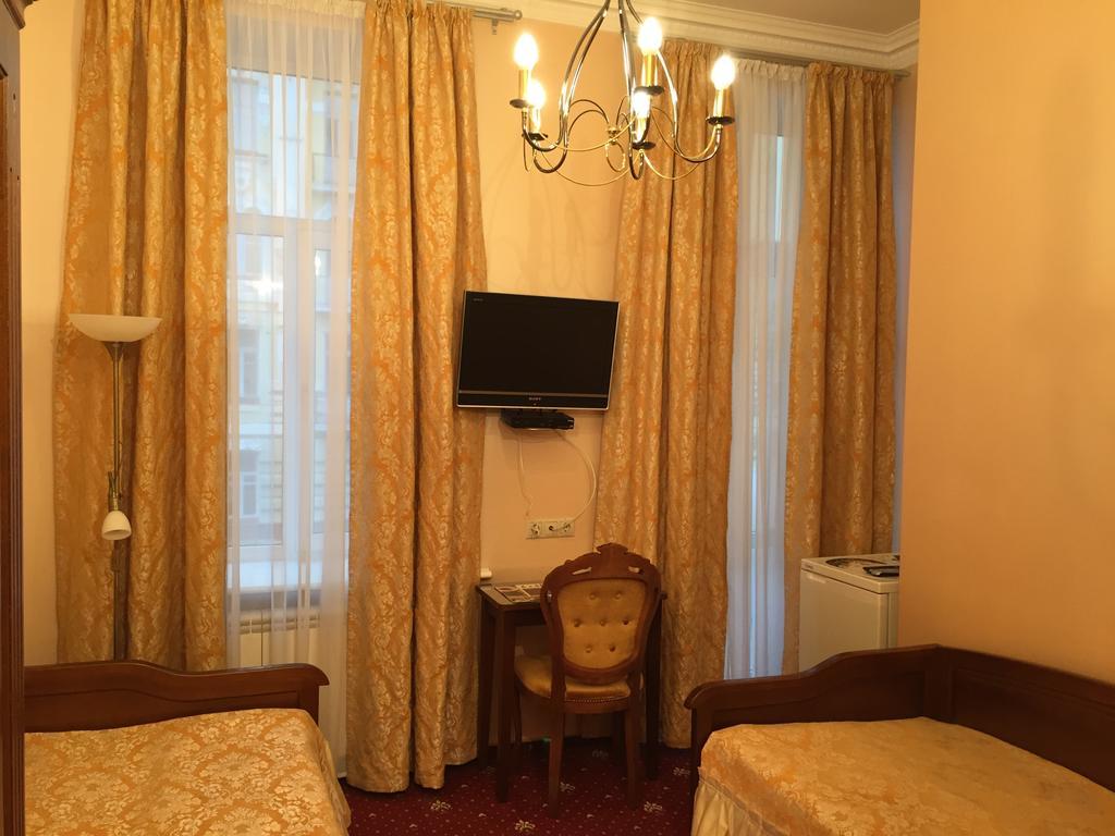 Nelly Apart Kiev Quarto foto